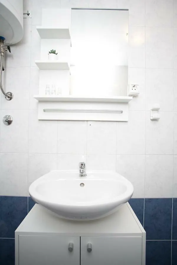 Guest House Mendi Trogir